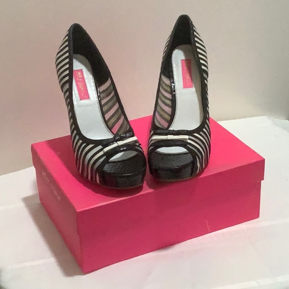 Betsey Johnson Black/White Stripe High Heel Shoes